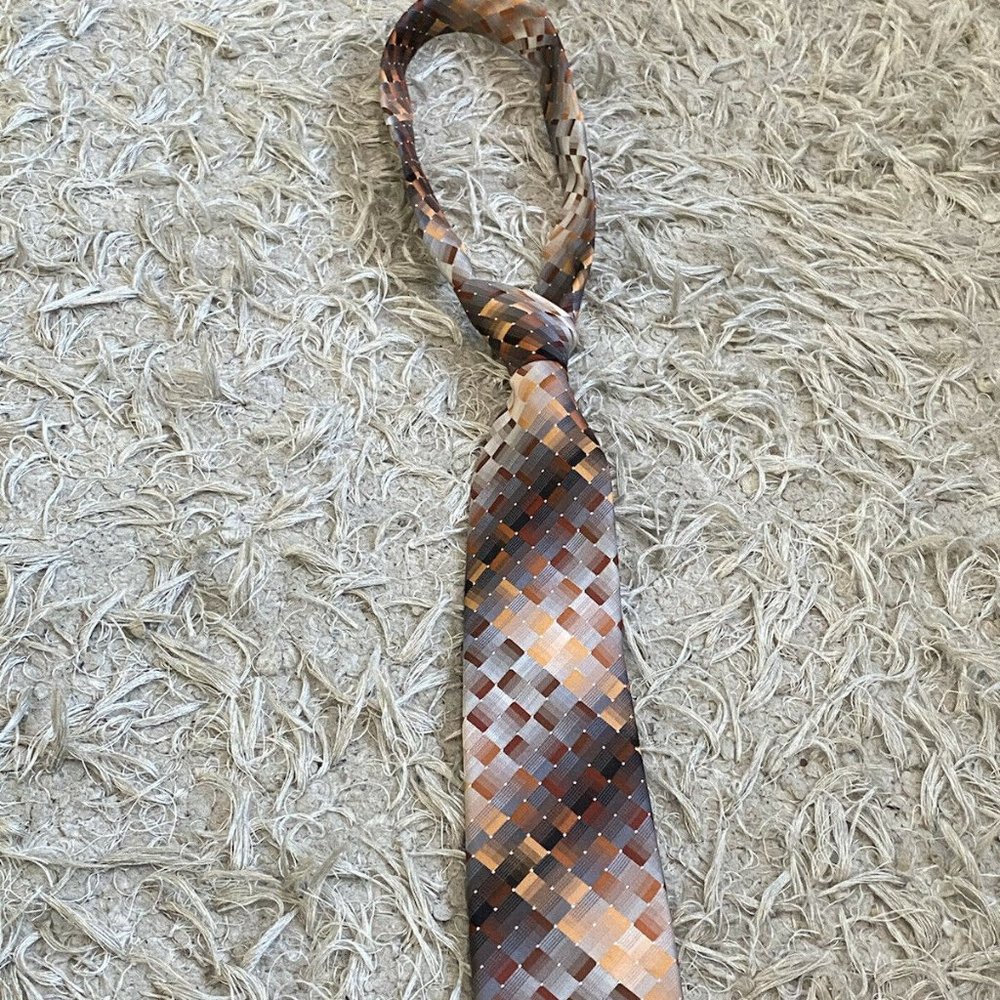 VAN HEUSEN Mens 100% Silk Grey Black Orange Tie